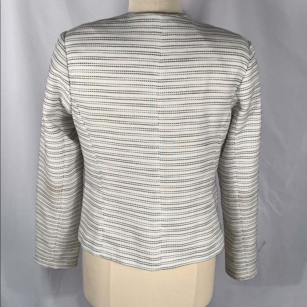 Halogen Jacket Blazer Size Medium - image 3